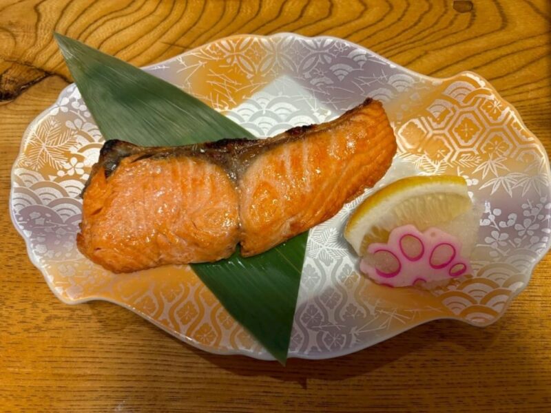郷土料理おが　北海道大雪サーモン塩焼き